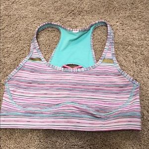 Lululemon sports bra size 8